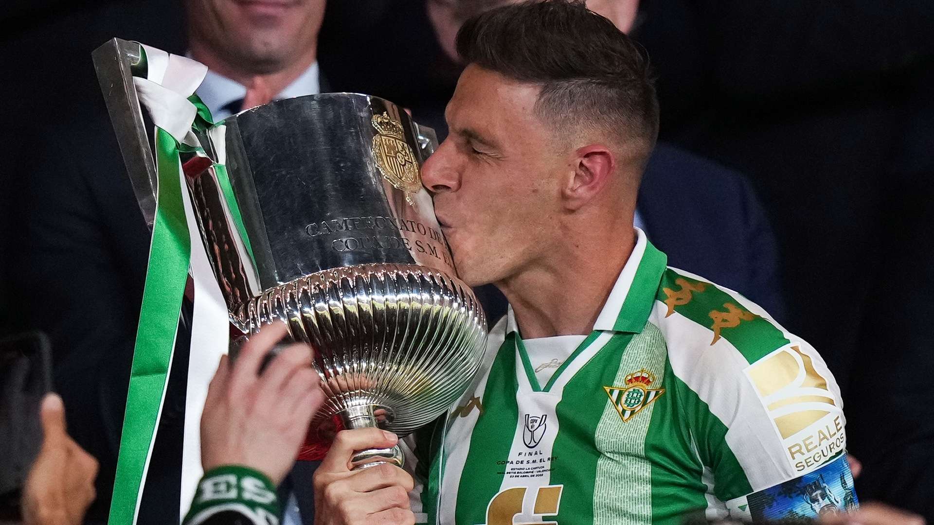 柏林赫塔与柏林联合对决沙尔克的比分预测与赛前分析