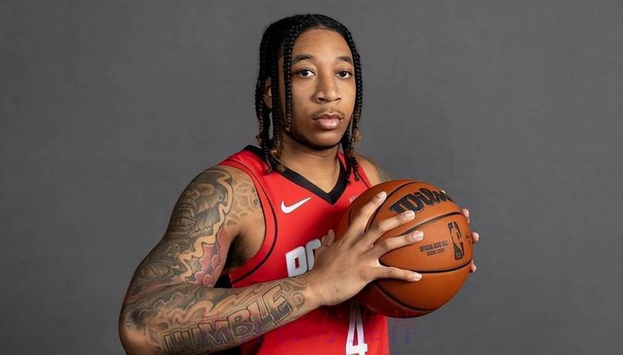 G联赛人才辈出!湖人签约科比,开拓者捡到宝,火箭才是最大赢家 G联赛人才辈出!湖人签约科比,开拓者捡到宝,火箭才是最大赢家